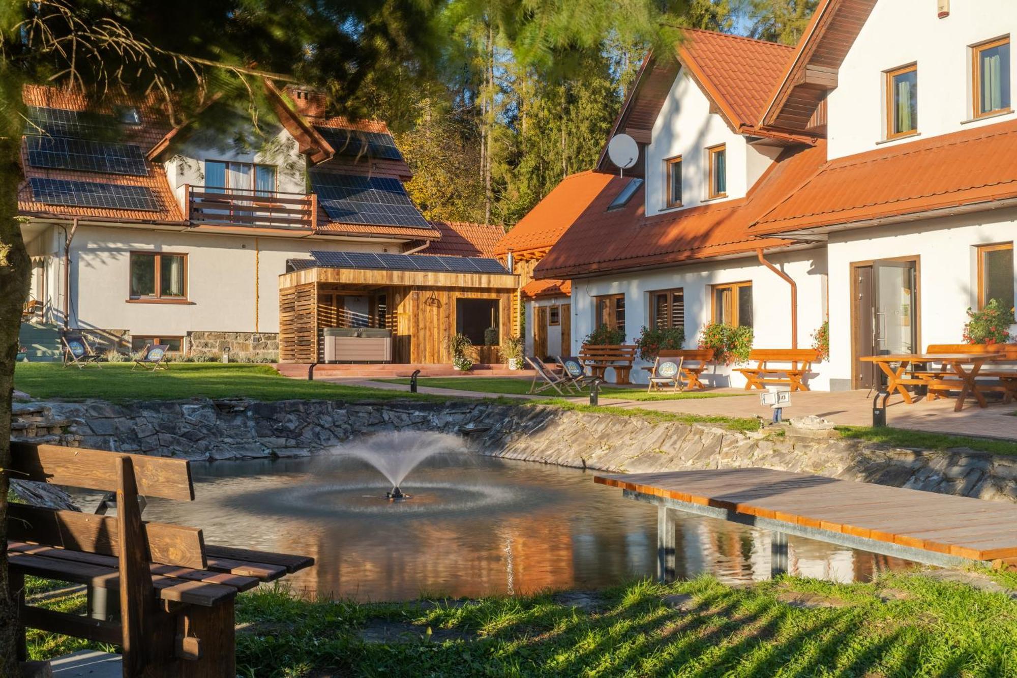 Base Camp Pieniny Hotel Niedzica Екстериор снимка