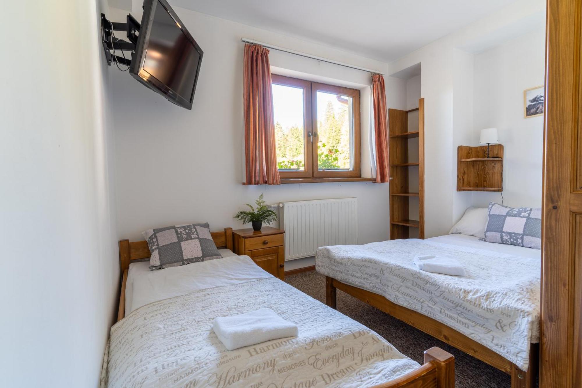 Base Camp Pieniny Hotel Niedzica Екстериор снимка